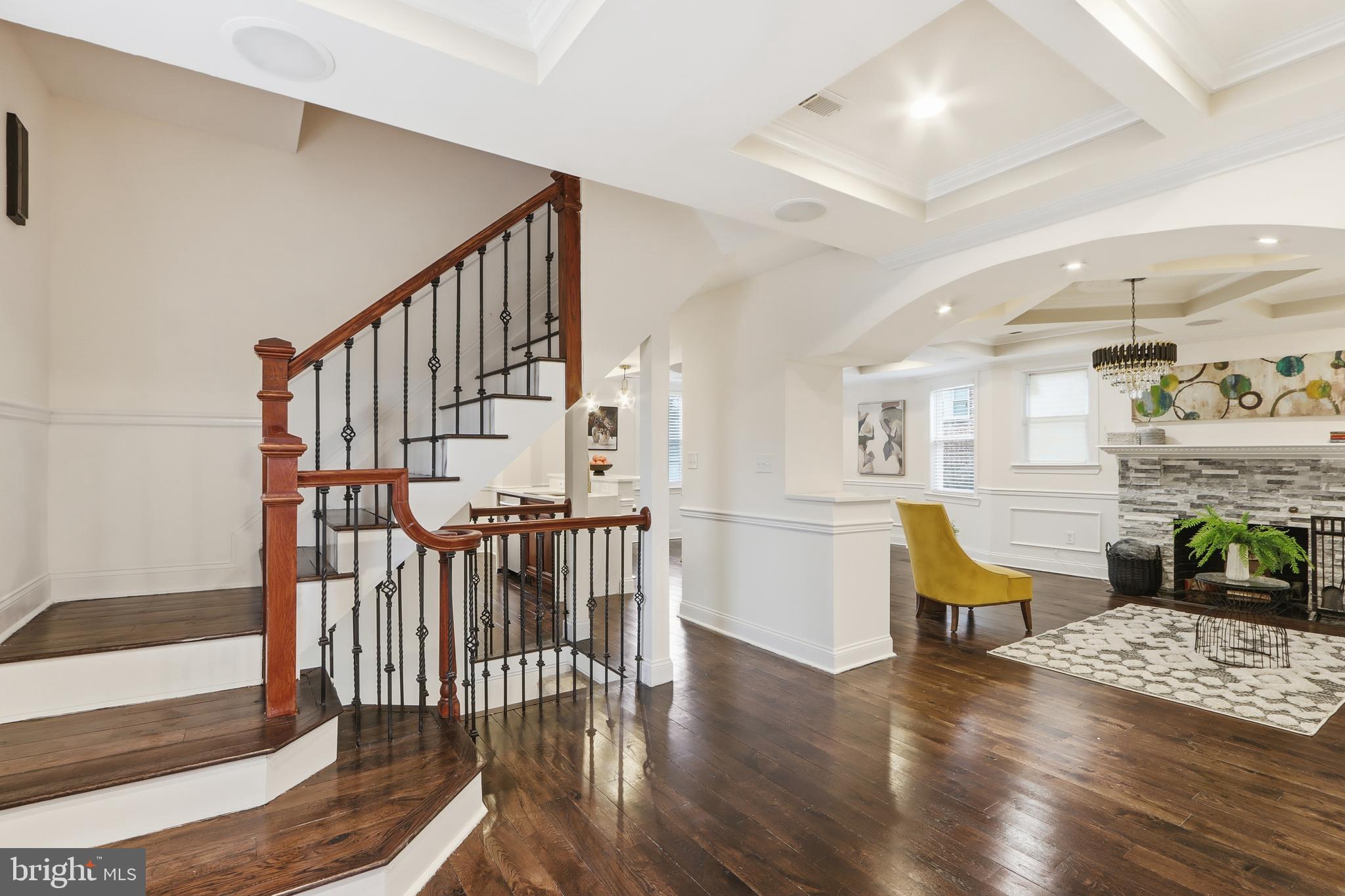 3211 Dorchester Road Baltimore, MD 21215 - Photo 4 of 28