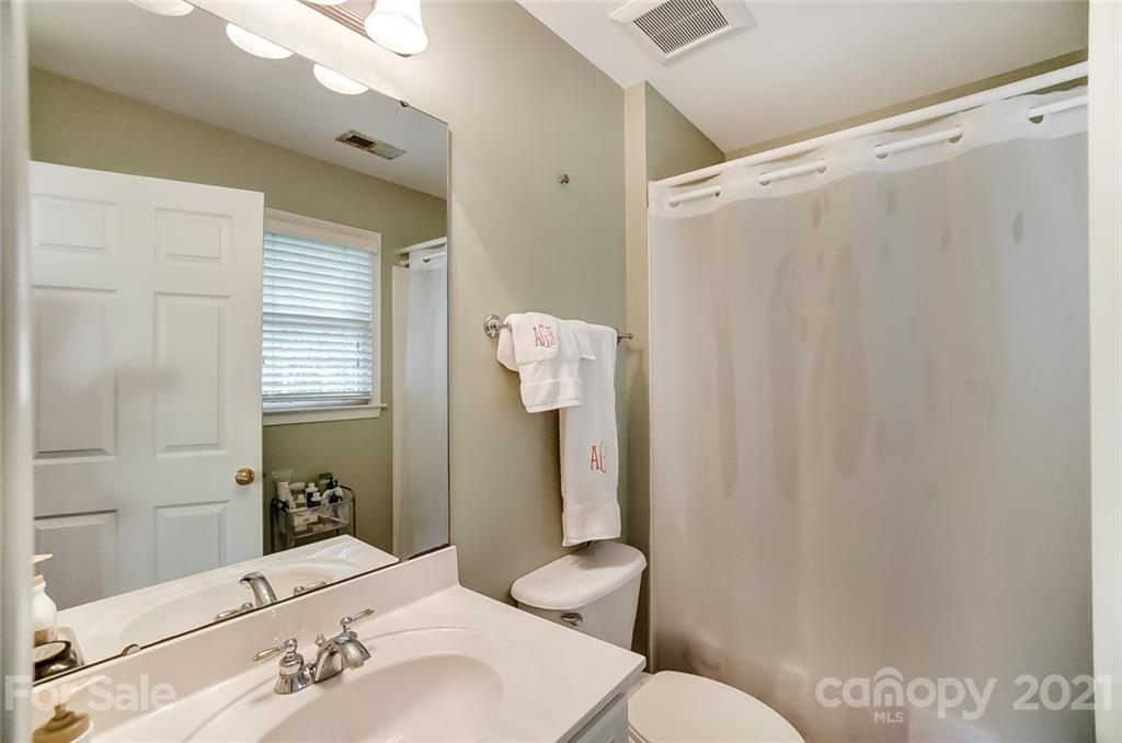 2209 Maynard Road Charlotte, NC 28270 - Photo 34 of 48 Gallery Image 34