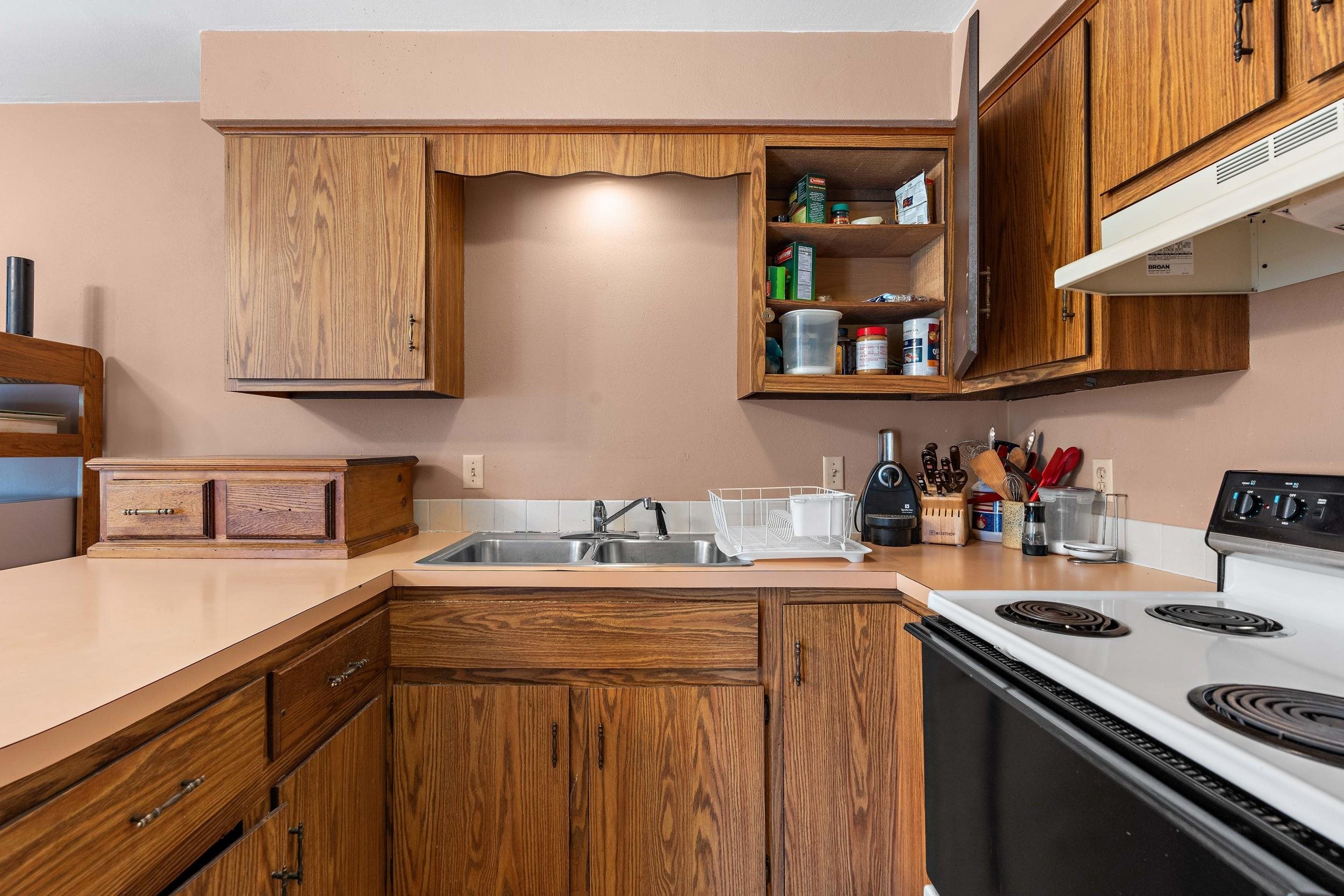 1633 West Weiland Lane Appleton, WI 54914 - Photo 8 of 52