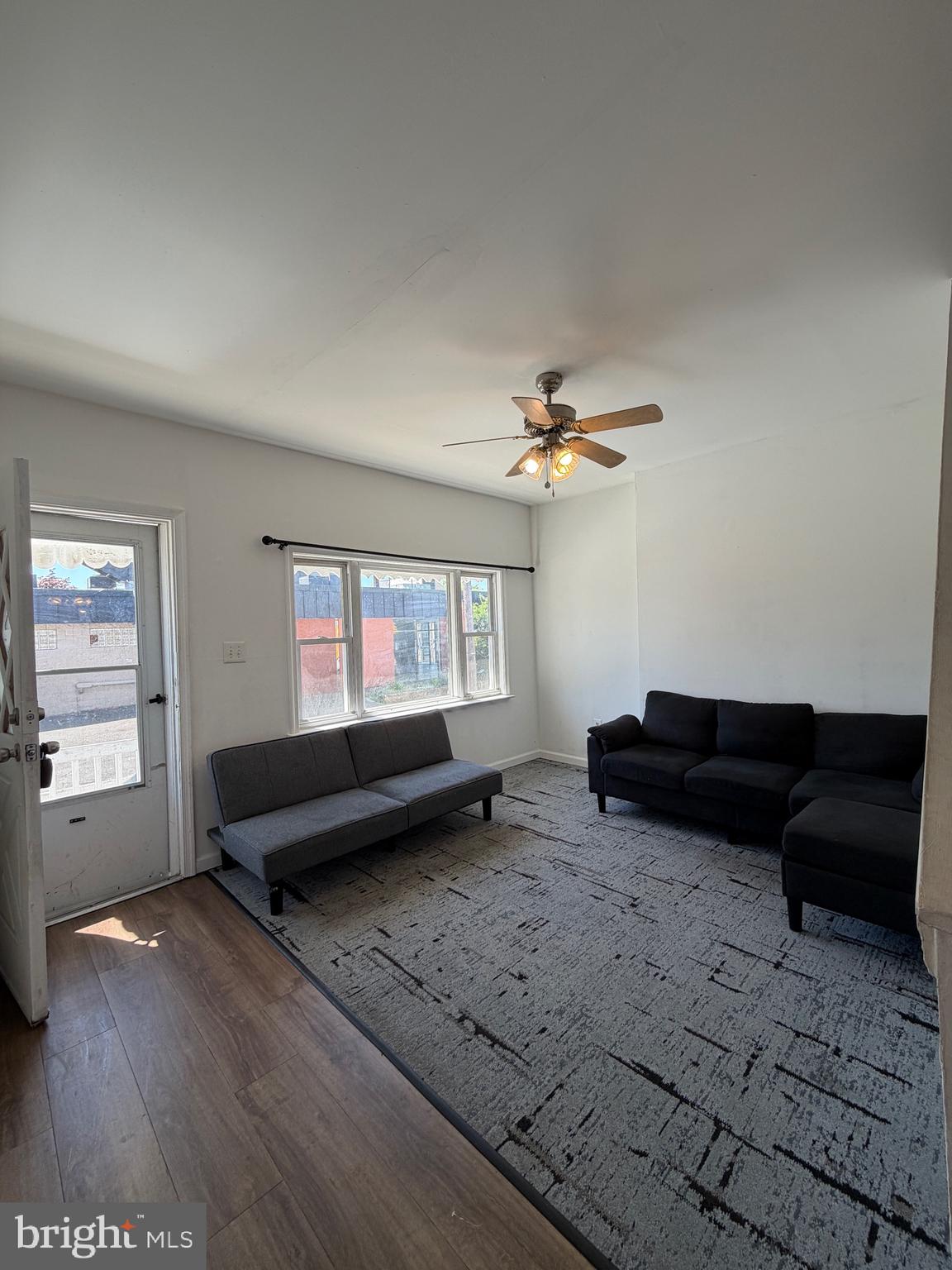 915 George Street Gloucester City, NJ 08030 - Photo 3 of 14