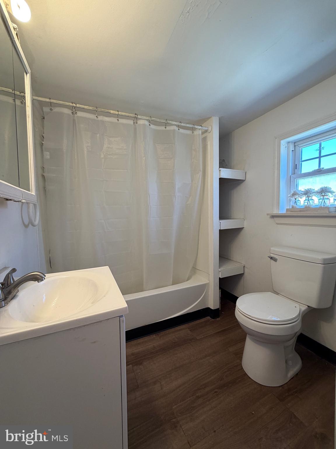 915 George Street Gloucester City, NJ 08030 - Photo 7 of 14