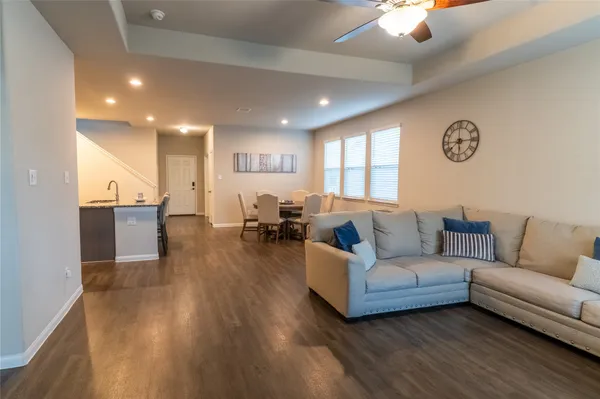 $295,000 | 2512 Austin Hills, Conroe, TX 77304