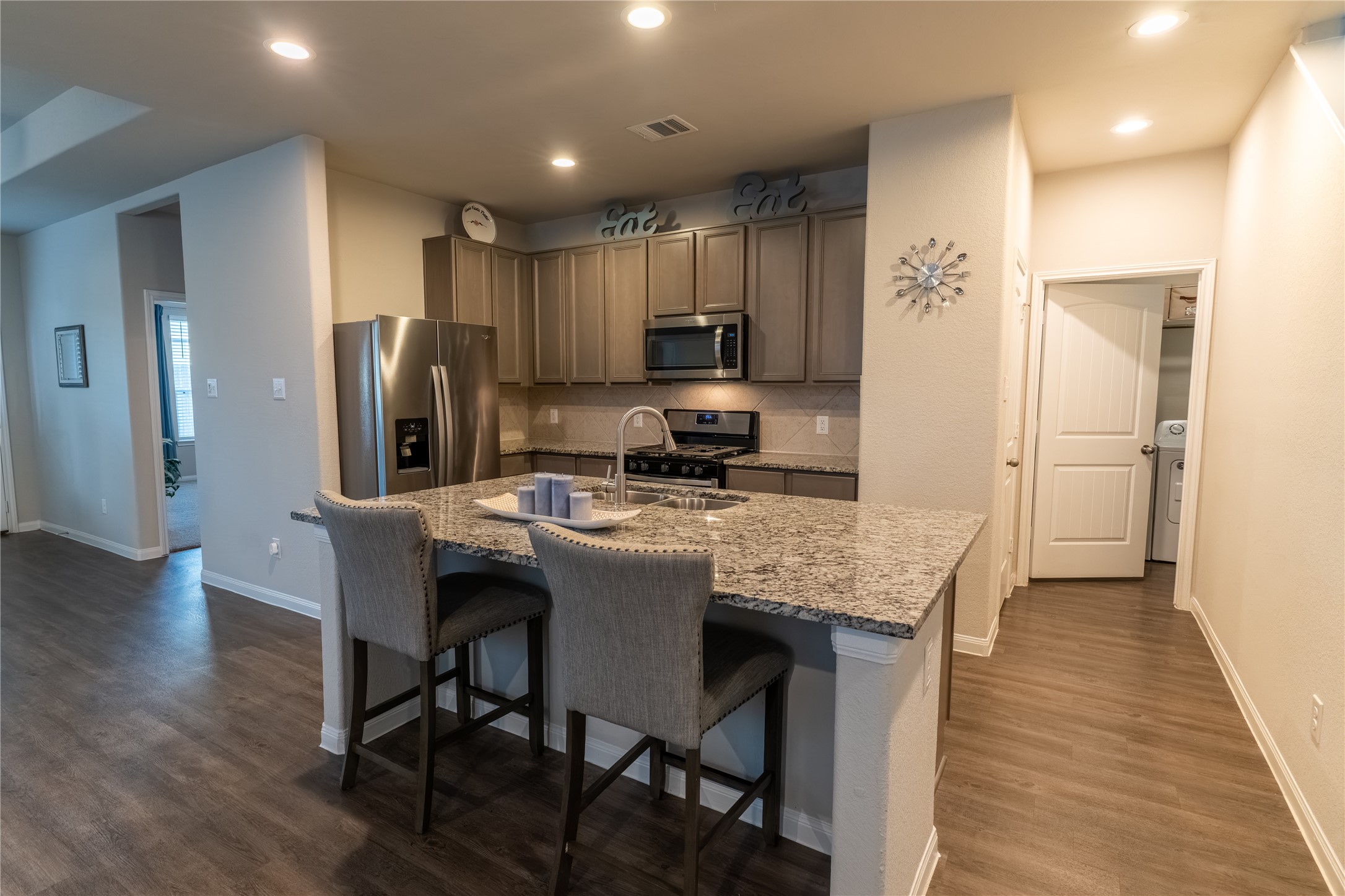 2512 Austin Hills Conroe, TX 77304 - Photo 10 of 43