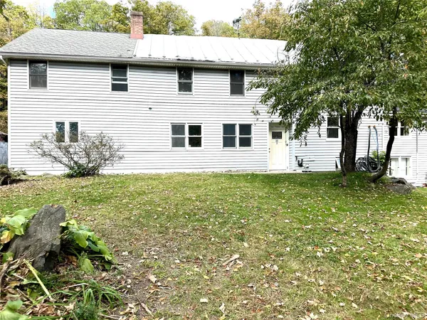 $2,450 | 35 Old Rte 199, Red Hook, NY 12571