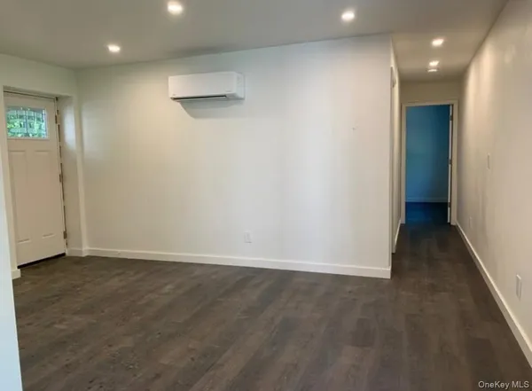 $2,450 | 35 Old Rte 199, Red Hook, NY 12571