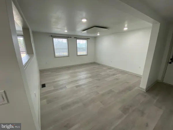 $2,100 | 1022 Summer Hill Road, Auburn, PA 17922