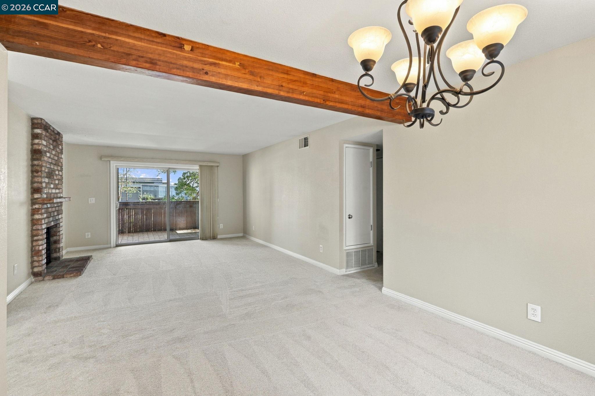 2055 Sierra Road, Unit 61 Concord, CA 94518 - Photo 3 of 26 Gallery Image 3