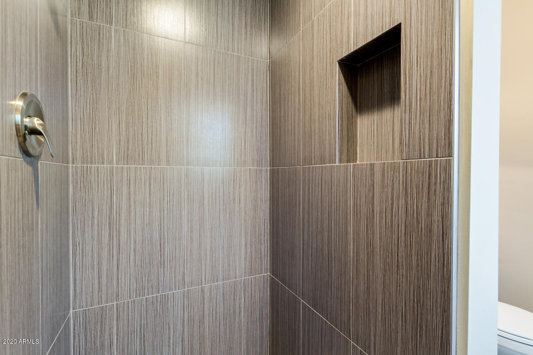 2128 West Keim Drive Phoenix, AZ 85015 - Photo 31 of 70 Tile Shower Master