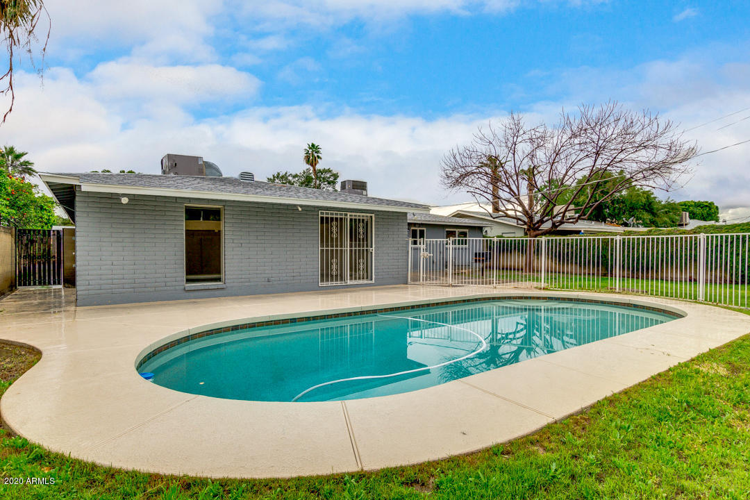2128 West Keim Drive Phoenix, AZ 85015 - Photo 40 of 70 Pool