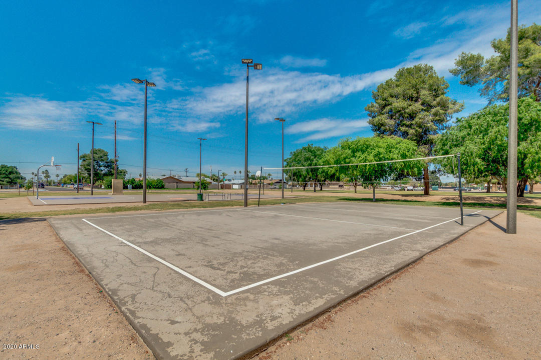 2128 West Keim Drive Phoenix, AZ 85015 - Photo 55 of 70 Volleyball Courts