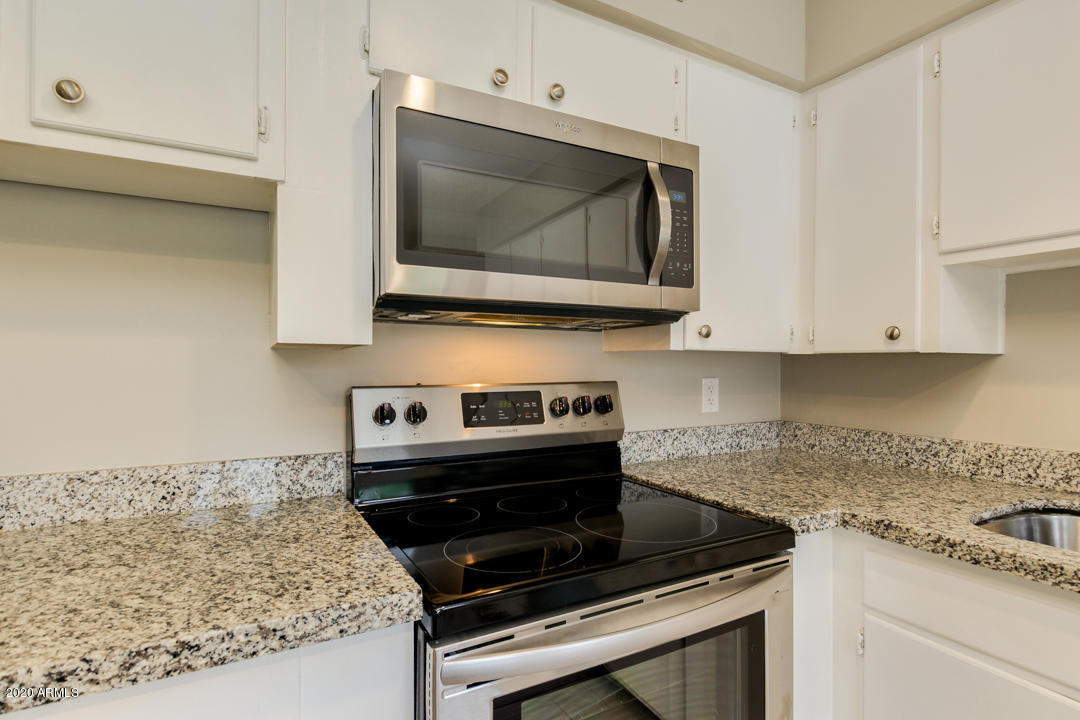 2128 West Keim Drive Phoenix, AZ 85015 - Photo 7 of 70 New Stove