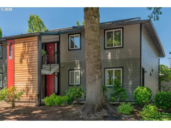$220,000 | 12638 Northwest Barnes Road, Unit 11, Portland, OR 97229