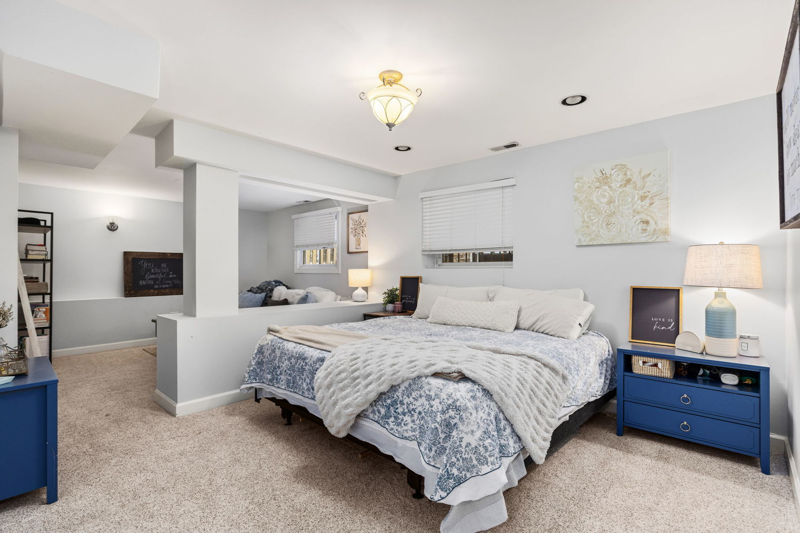 3237 North Hoyne Avenue, Unit 1 Chicago, IL 60618 - Photo 13 of 26