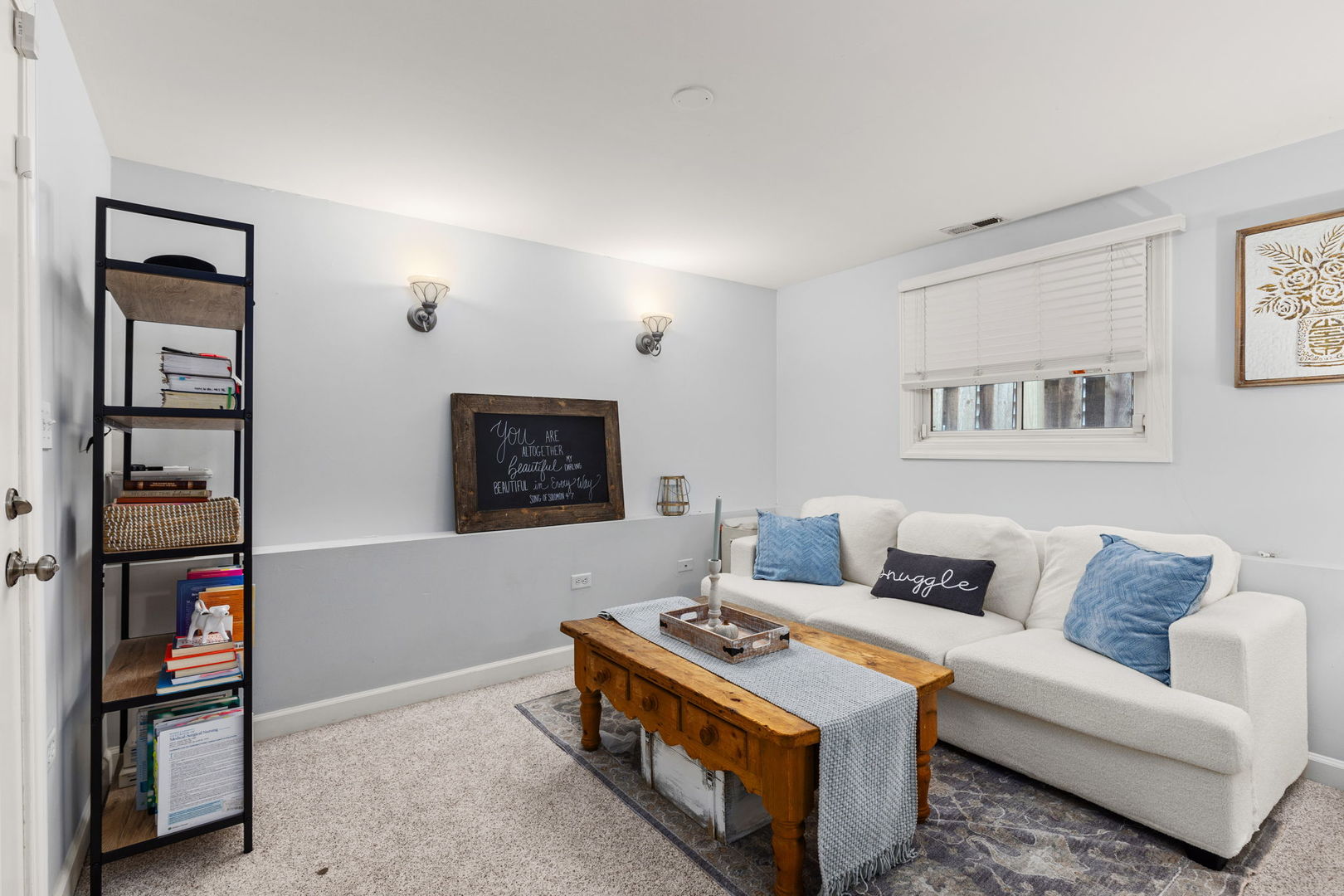 3237 North Hoyne Avenue, Unit 1 Chicago, IL 60618 - Photo 15 of 26