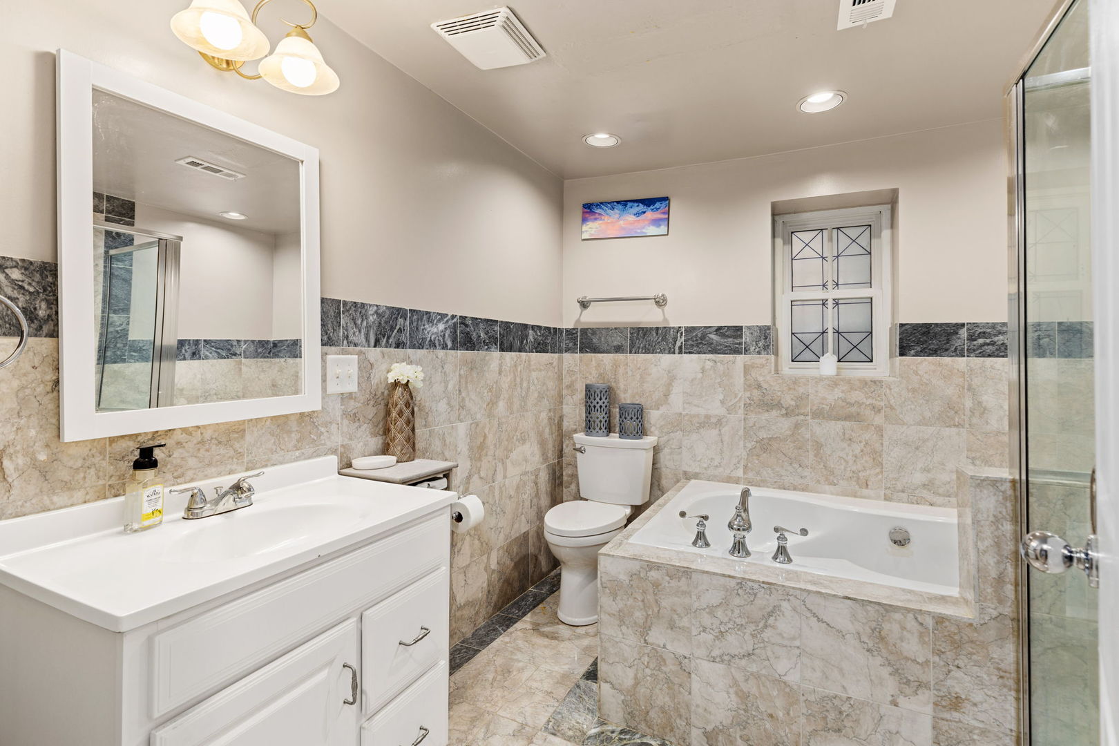 3237 North Hoyne Avenue, Unit 1 Chicago, IL 60618 - Photo 18 of 26