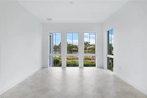 $4,500 | 6549 Dominica Drive, Unit 101, Naples, FL 34113