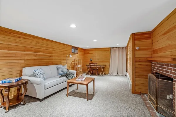 $1,165,000 | 20 Joseph Reed Lane, Acton, MA 01720