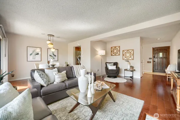 $315,000 | 10634 Glen Acres Drive South, Seattle, WA 98168