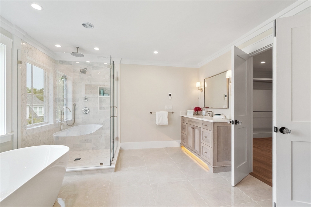 1 Beech Tree Lane Lexington, MA 02421 - Photo 23 of 37