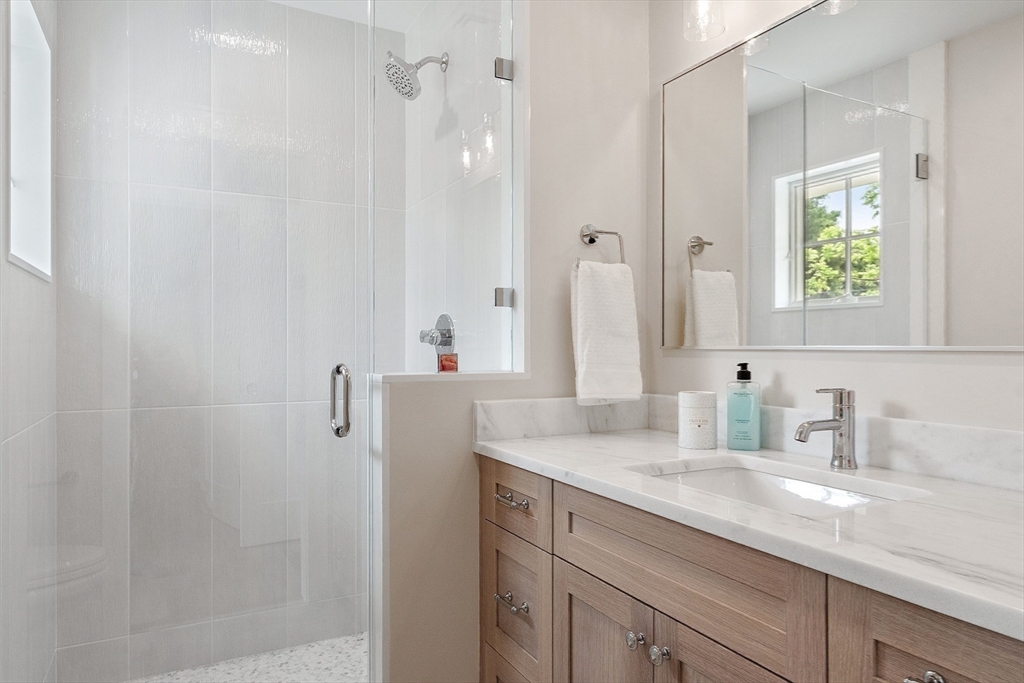 1 Beech Tree Lane Lexington, MA 02421 - Photo 26 of 37