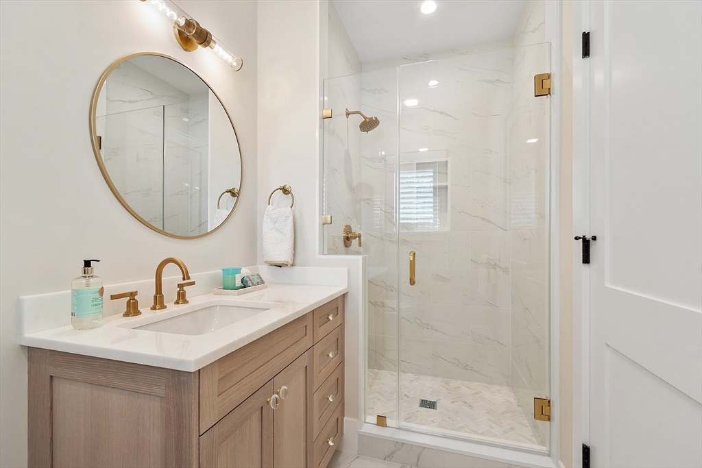 1 Beech Tree Lane Lexington, MA 02421 - Photo 27 of 37