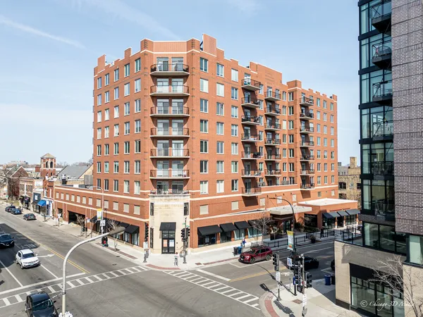$2,300 | 515 Main Street, Unit 507, Evanston, IL 60202