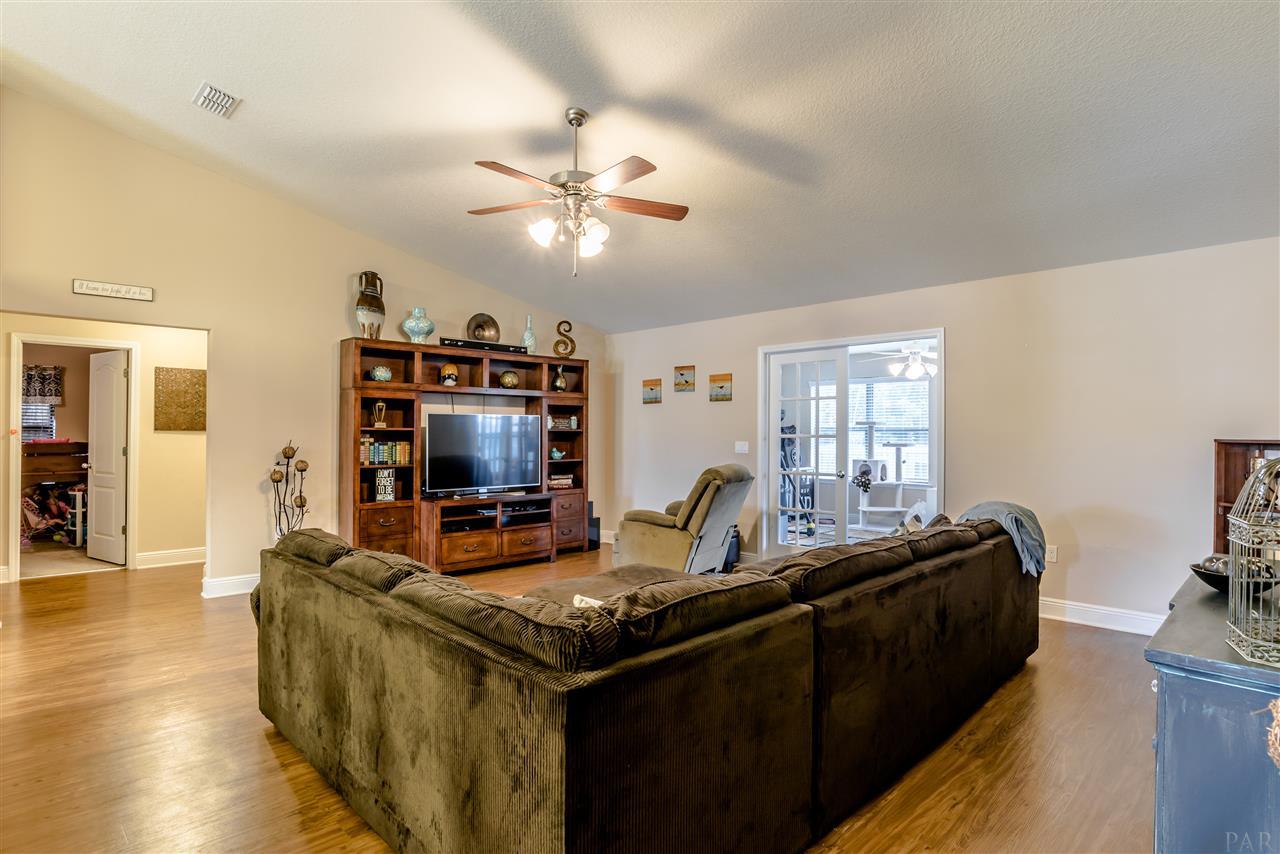 3907 Elevator Court Pace, FL 32571 - Photo 14 of 26