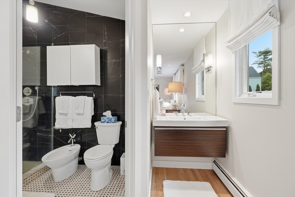 6 Victoria Road Manchester, MA 01944 - Photo 19 of 36 Gallery Image 19