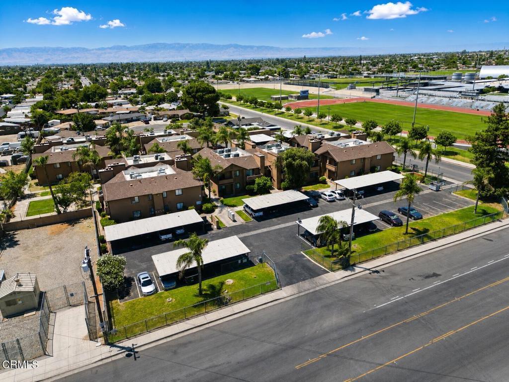 701 Planz Road Bakersfield, CA 93304 - Photo 8 of 10 CF4863B9-833F-495D-9B50-AF1481C0D52F