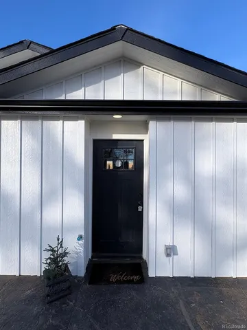 $649,500 | 15834 West 11th Avenue, Golden, CO 80401