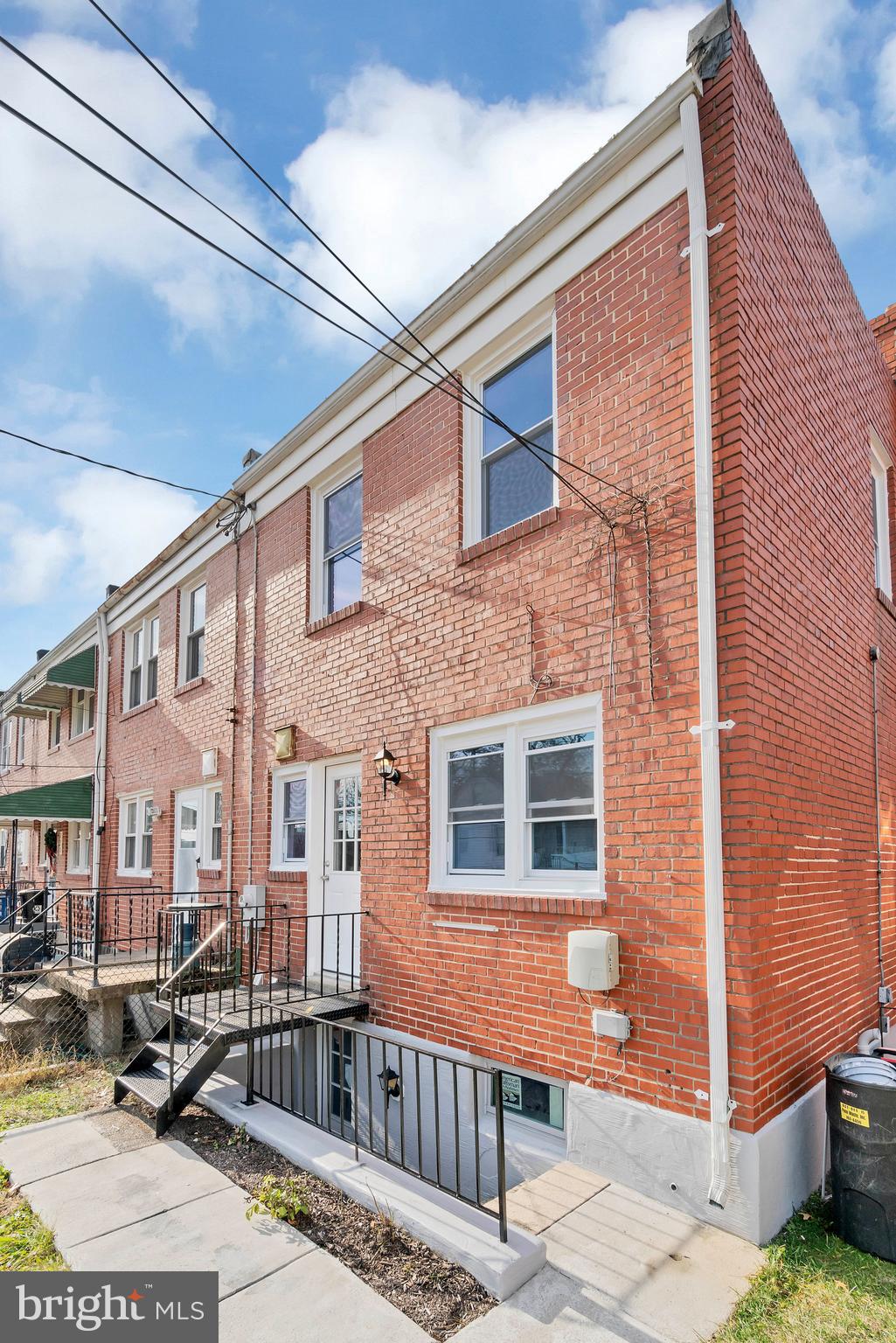 327 Leeanne Road Baltimore, MD 21221 - Photo 32 of 34 Exterior Rear