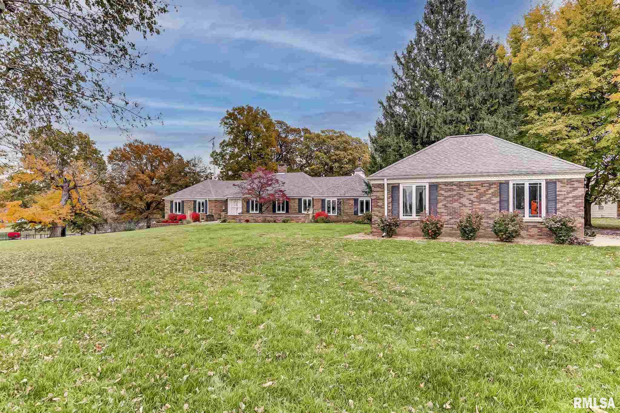 5718 Barlow Road Sherman, IL 62684 - Photo 1 of 47 Gallery Image 1