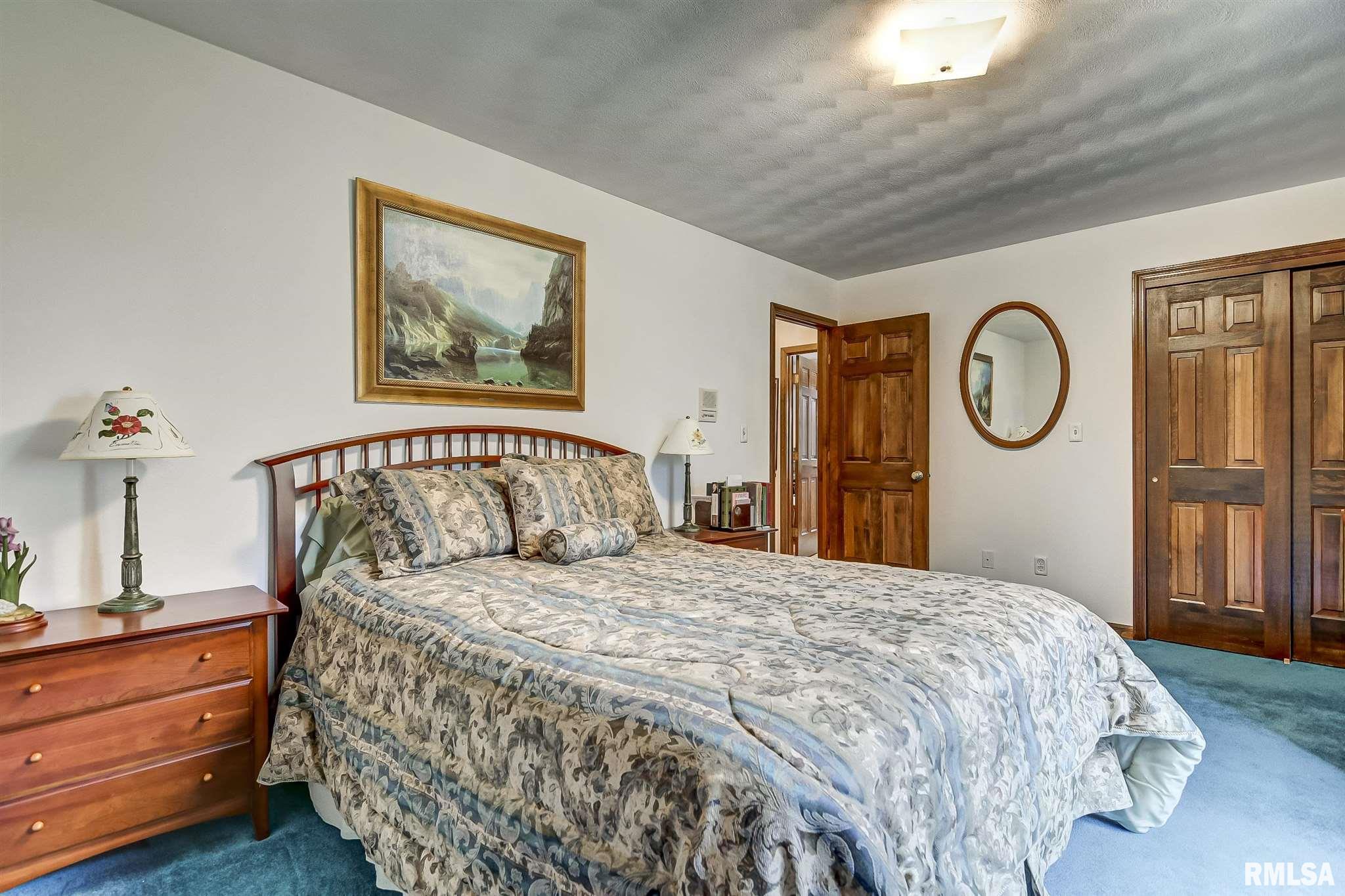5718 Barlow Road Sherman, IL 62684 - Photo 20 of 47 Gallery Image 20
