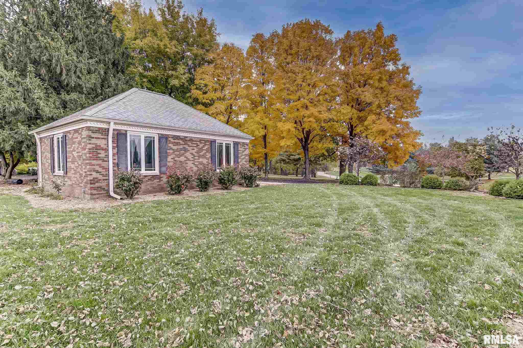 5718 Barlow Road Sherman, IL 62684 - Photo 2 of 47 Gallery Image 2