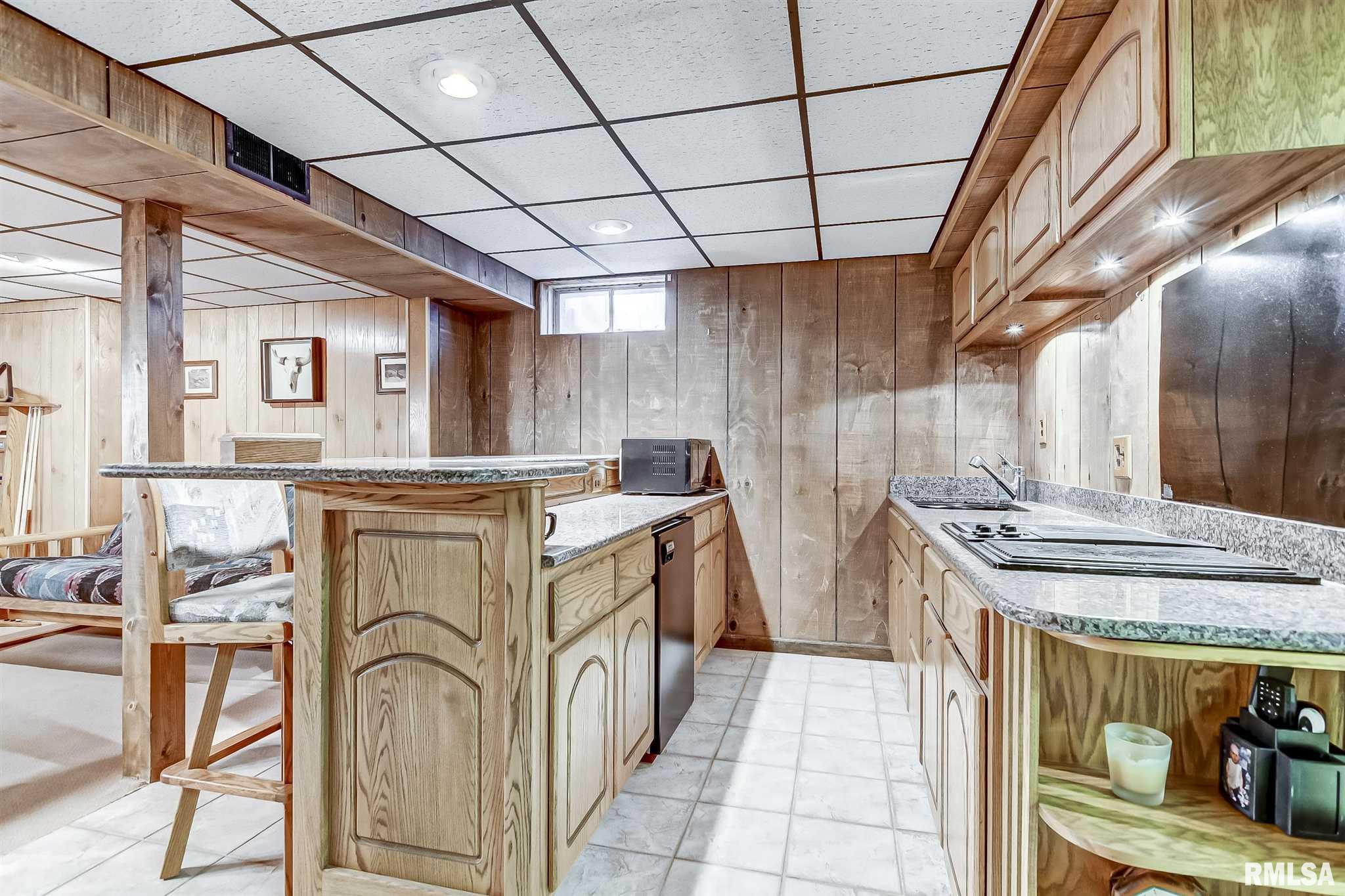 5718 Barlow Road Sherman, IL 62684 - Photo 29 of 47 Gallery Image 29