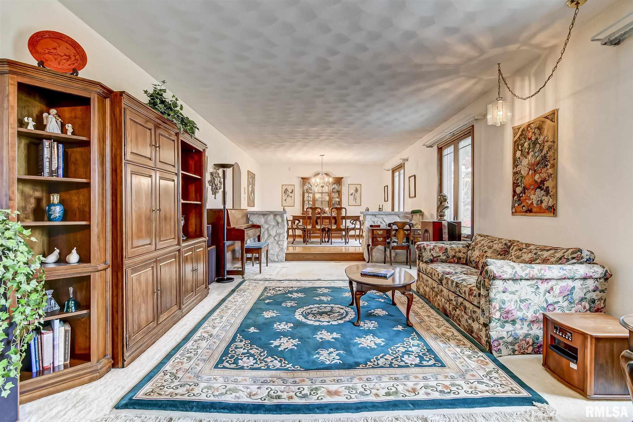 5718 Barlow Road Sherman, IL 62684 - Photo 7 of 47 Gallery Image 7