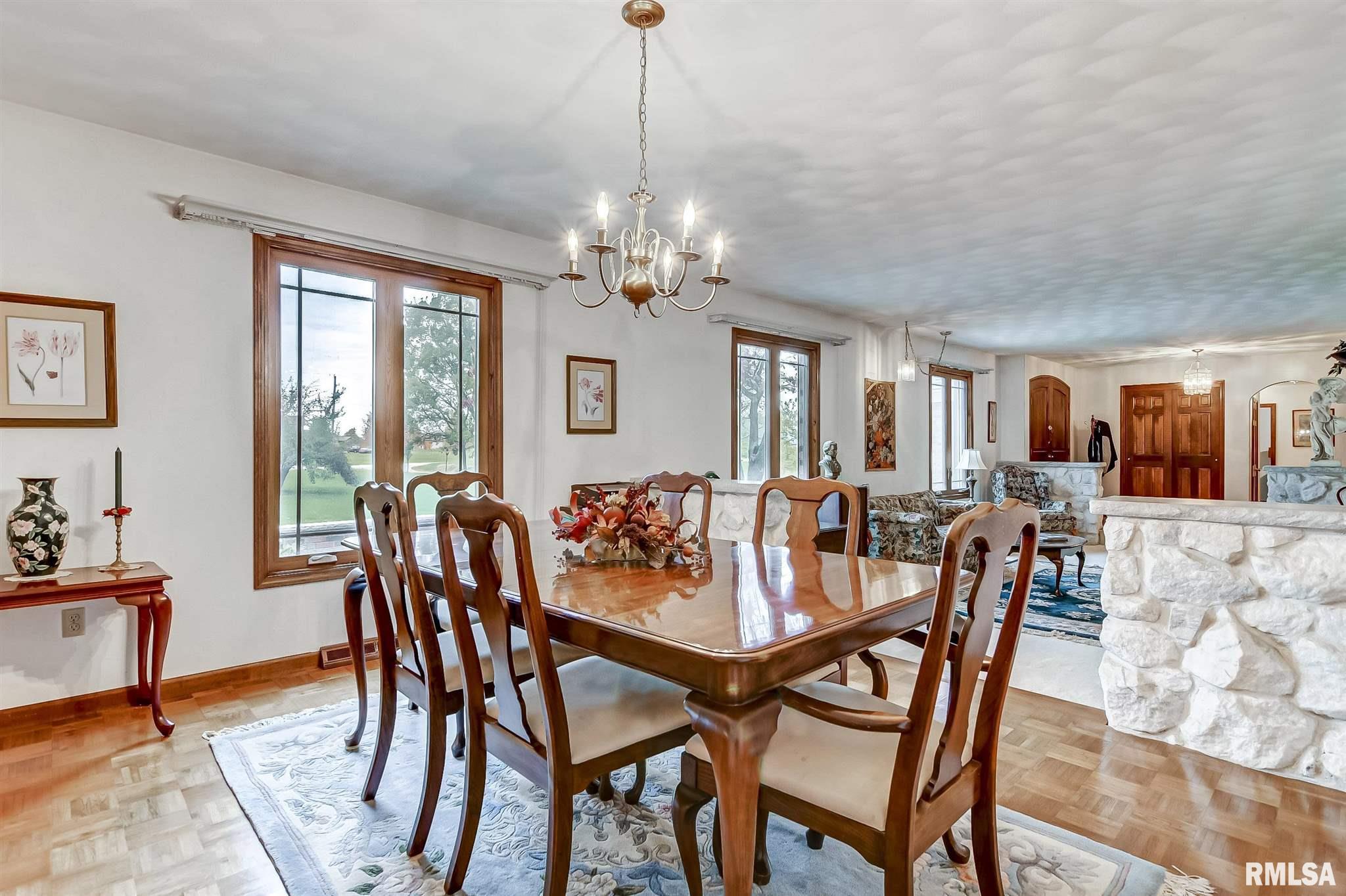 5718 Barlow Road Sherman, IL 62684 - Photo 8 of 47 Gallery Image 8
