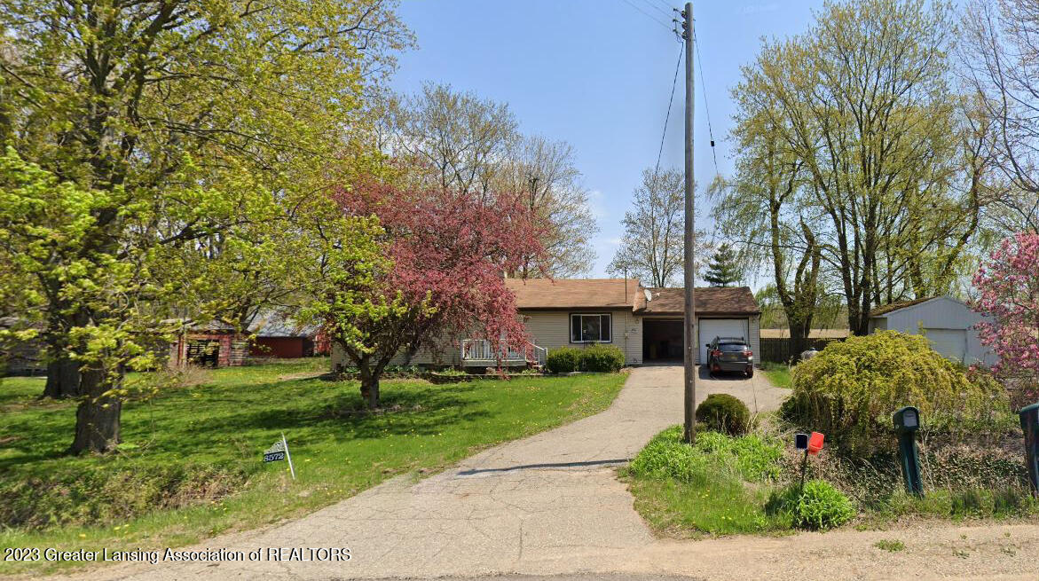 8572 Benton Road Grand Ledge, MI 48837 - Photo 1 of 50 8572 Benton Rd