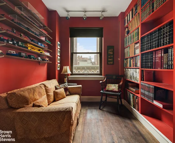 $1,775,000 | 350 East 57th Street, Unit 7B | Sutton Place