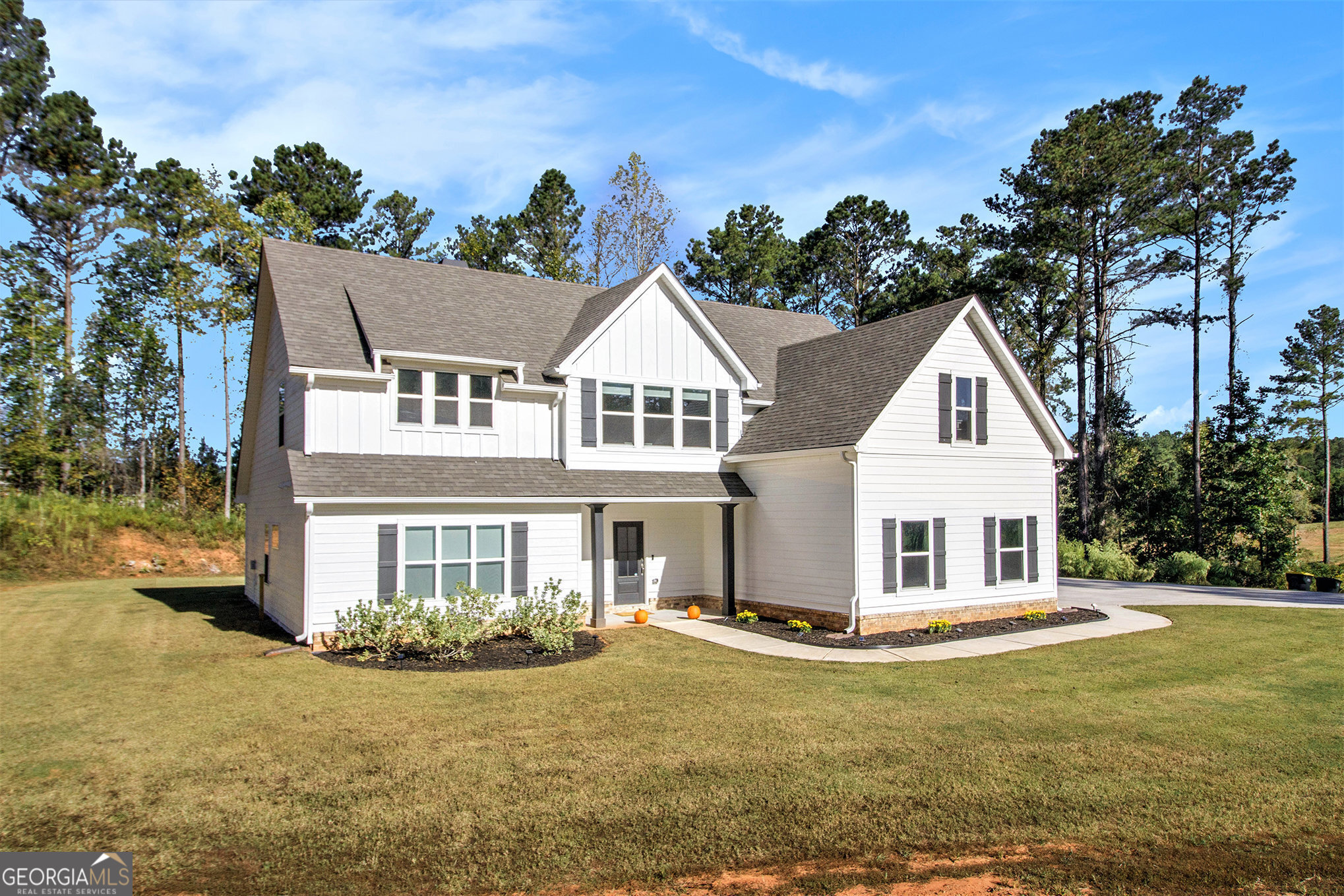 196 Beavers Road Grantville, GA 30220 - Photo 2 of 27