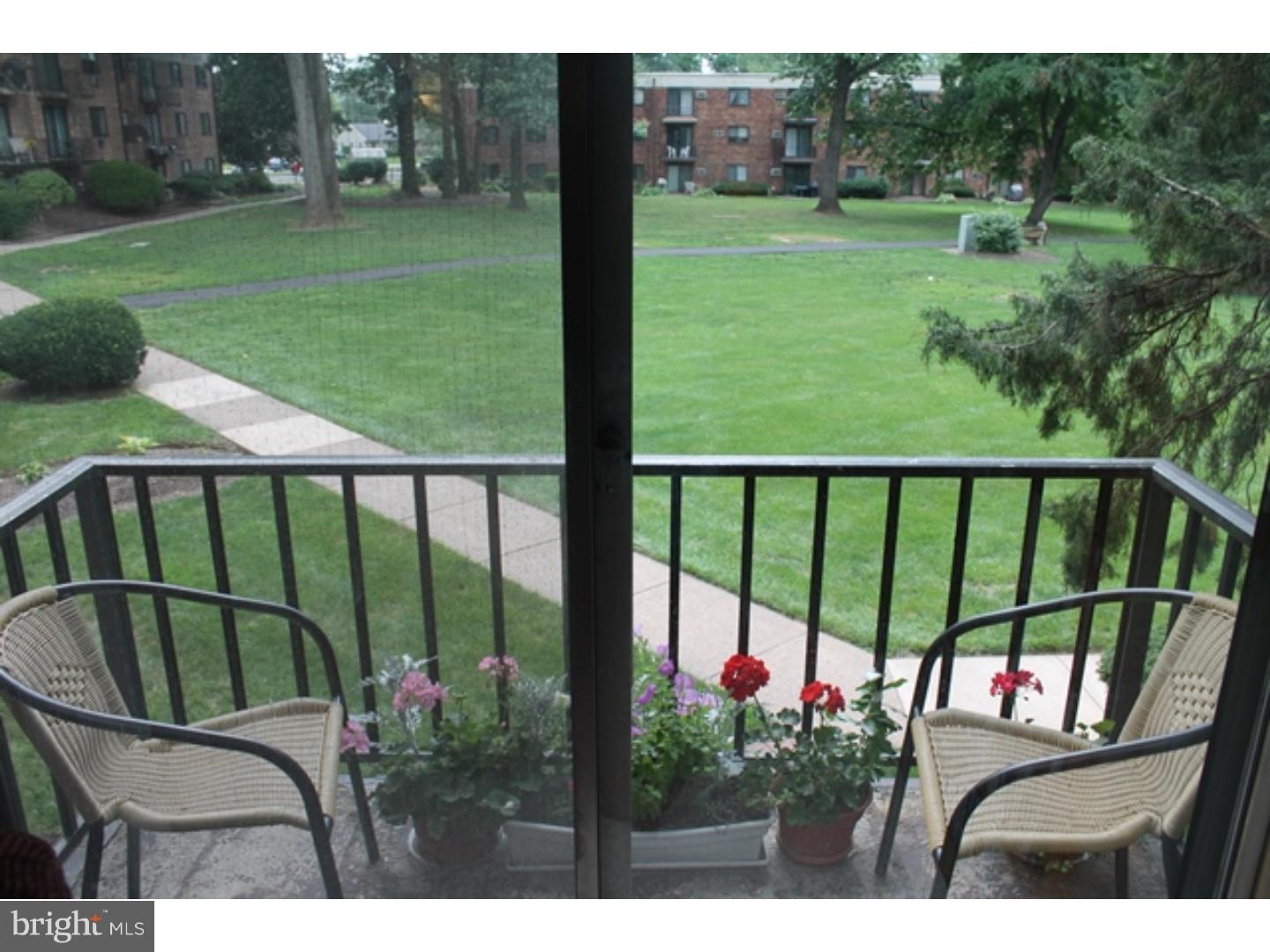1575 West Street Road, Unit 827 Warminster, PA 18974 - Photo 12 of 19 Gallery Image 12