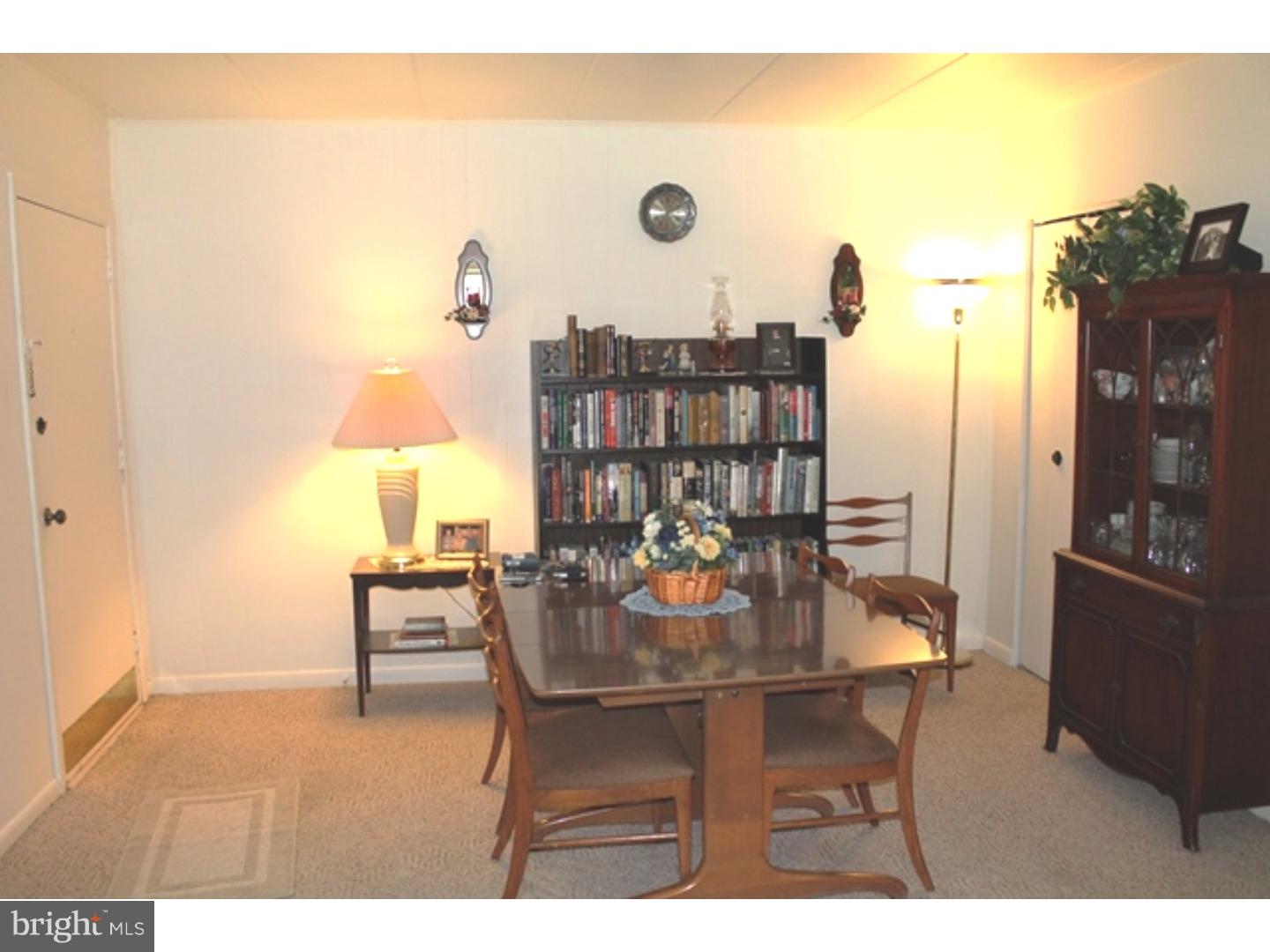 1575 West Street Road, Unit 827 Warminster, PA 18974 - Photo 5 of 19 Gallery Image 5