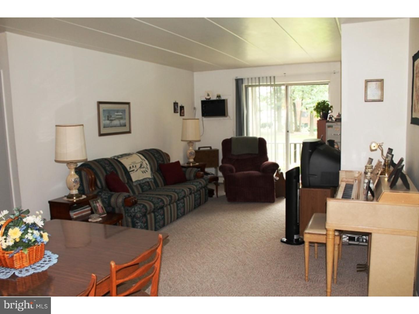 1575 West Street Road, Unit 827 Warminster, PA 18974 - Photo 8 of 19 Gallery Image 8