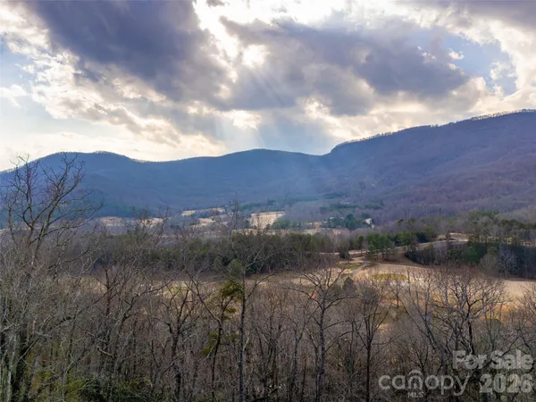 $3,224,000 | 788 Deep Gap Farm Road East, Mill Spring, NC 28756