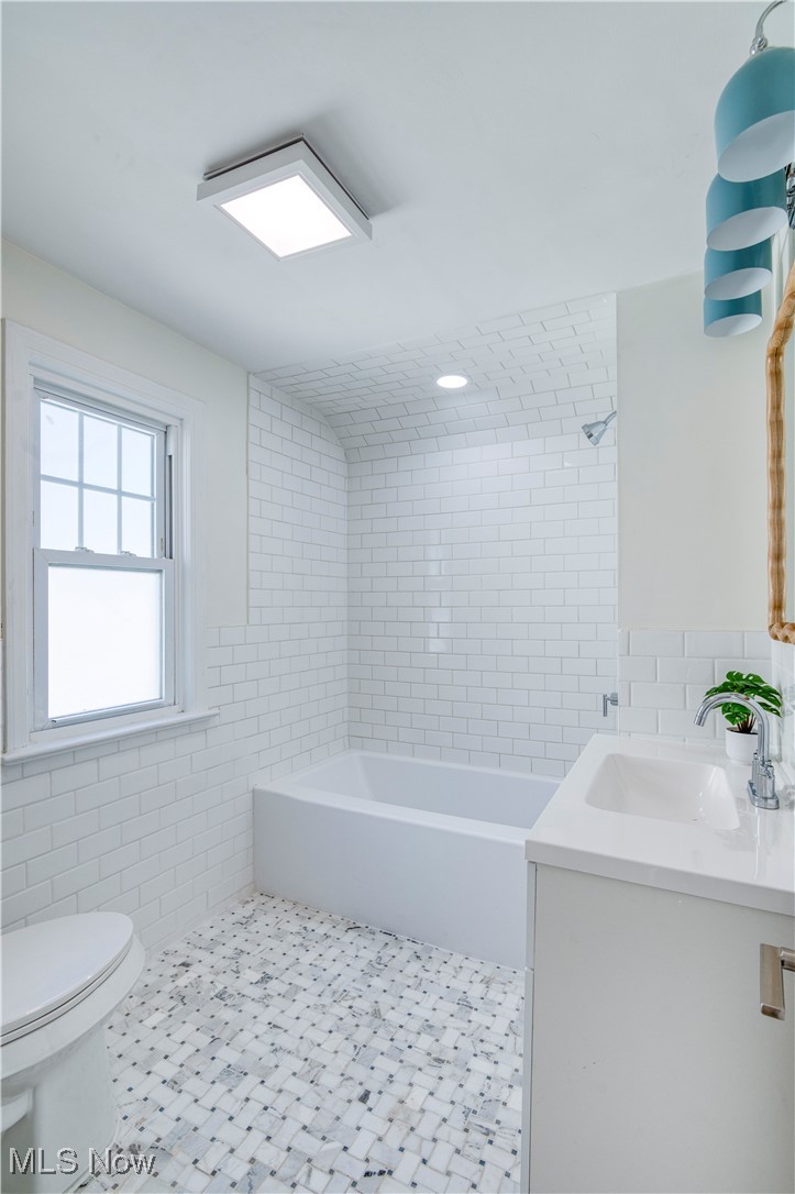 3727 Bainbridge Road Cleveland Heights, OH 44118 - Photo 16 of 31