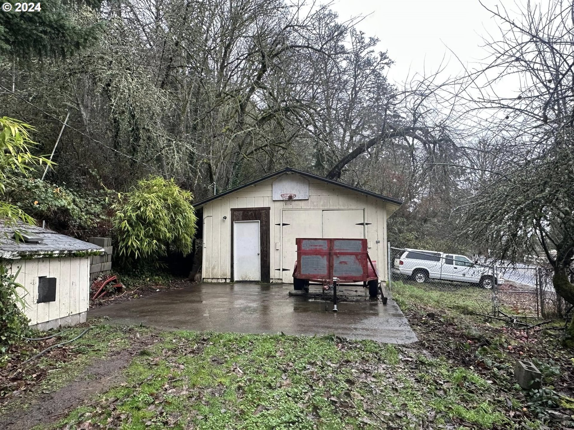 4755 Riverside Drive South Salem, OR 97306 - Photo 10 of 37 Gallery Image 10