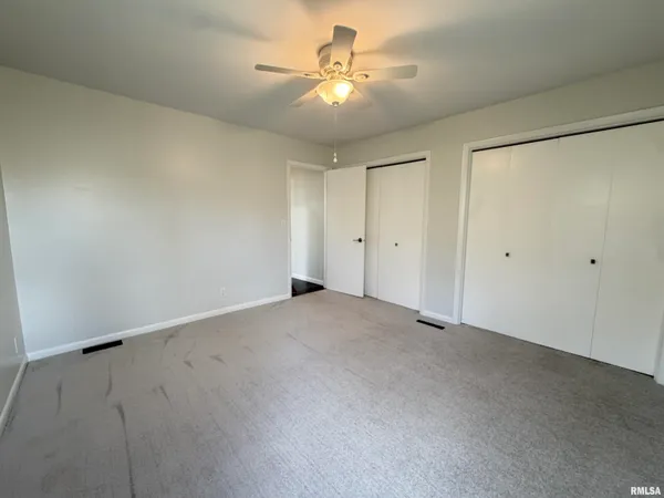 $325,000 | 1890 Sunrise Drive, Galesburg, IL 61401