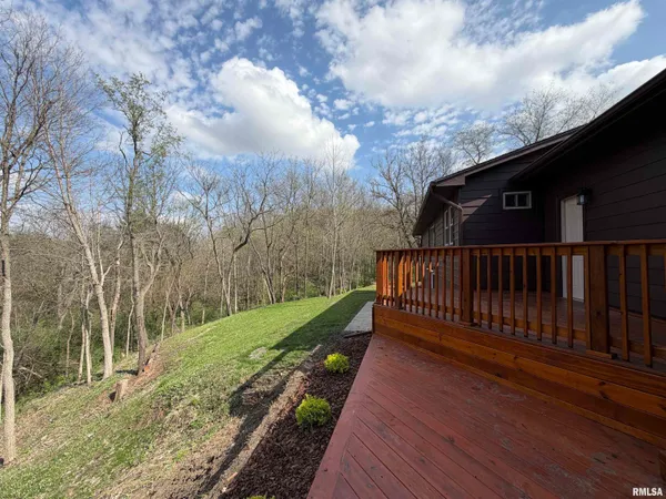 $325,000 | 1890 Sunrise Drive, Galesburg, IL 61401