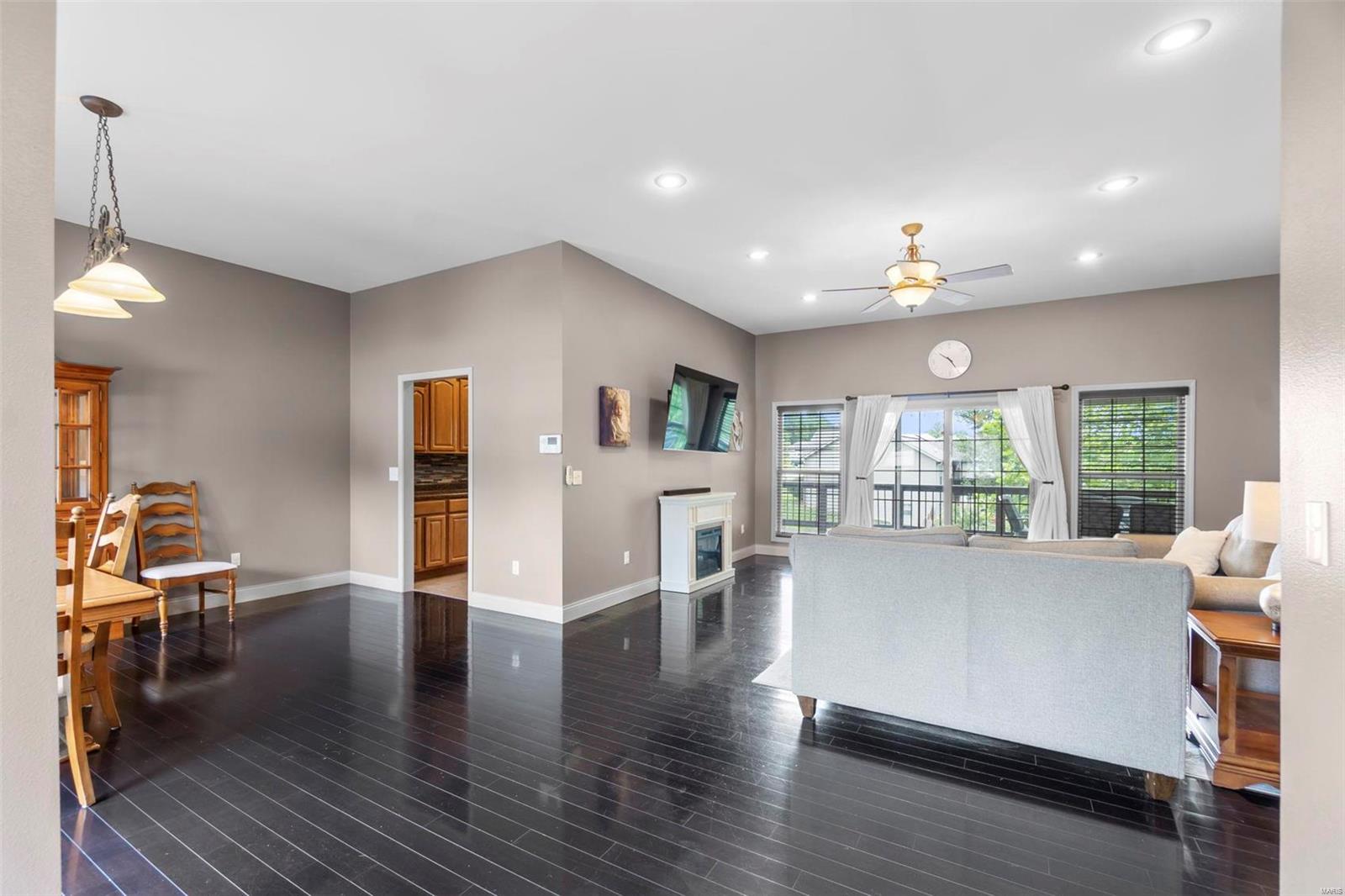 115 Keystone Drive Jackson, MO 63755 - Photo 3 of 43