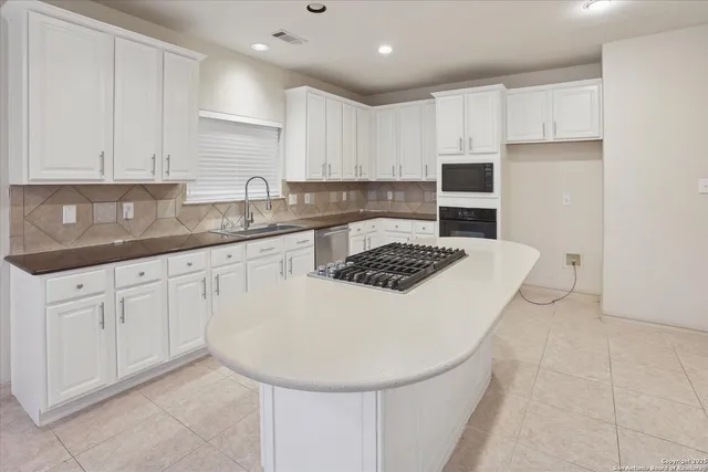 $570,000 | 24207 Bear Mountain, San Antonio, TX 78258